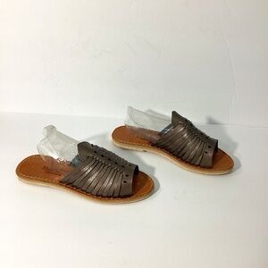 HUARACHES by BEARPAW WOMAN SIZE 9 LEATHER SANDALS GUNMEATAL COMFORT